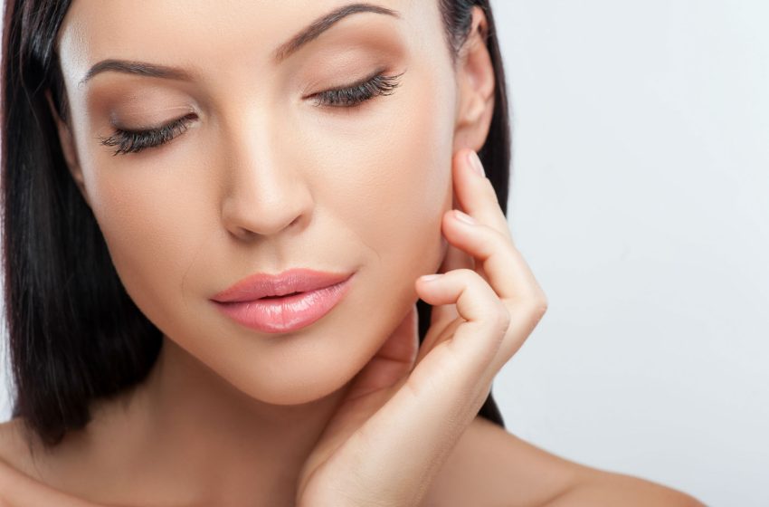  Jaw Reduction Without Surgery: Non-Surgical Treatments in Singapore